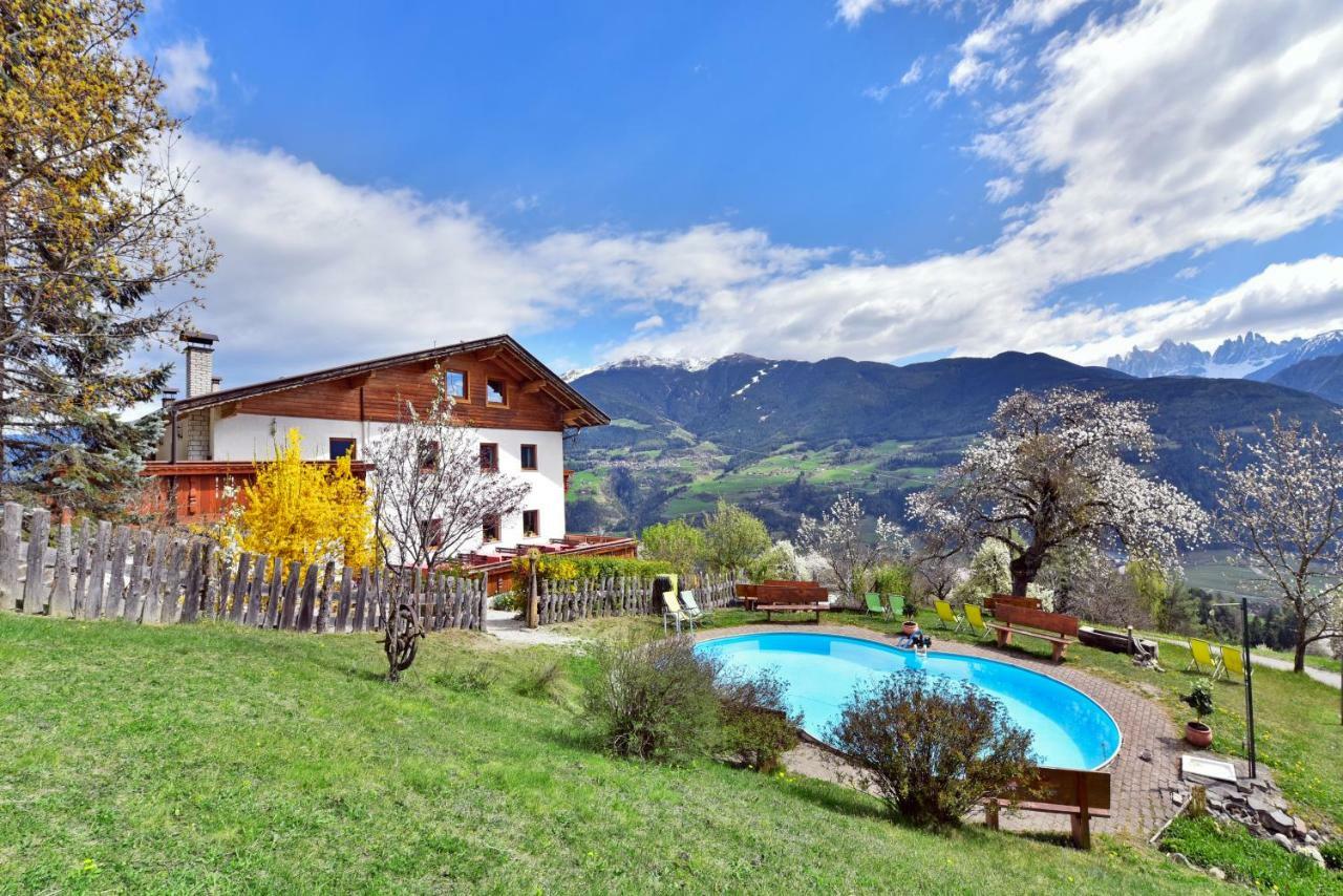 Saderhof Villa Бресаноне Екстериор снимка